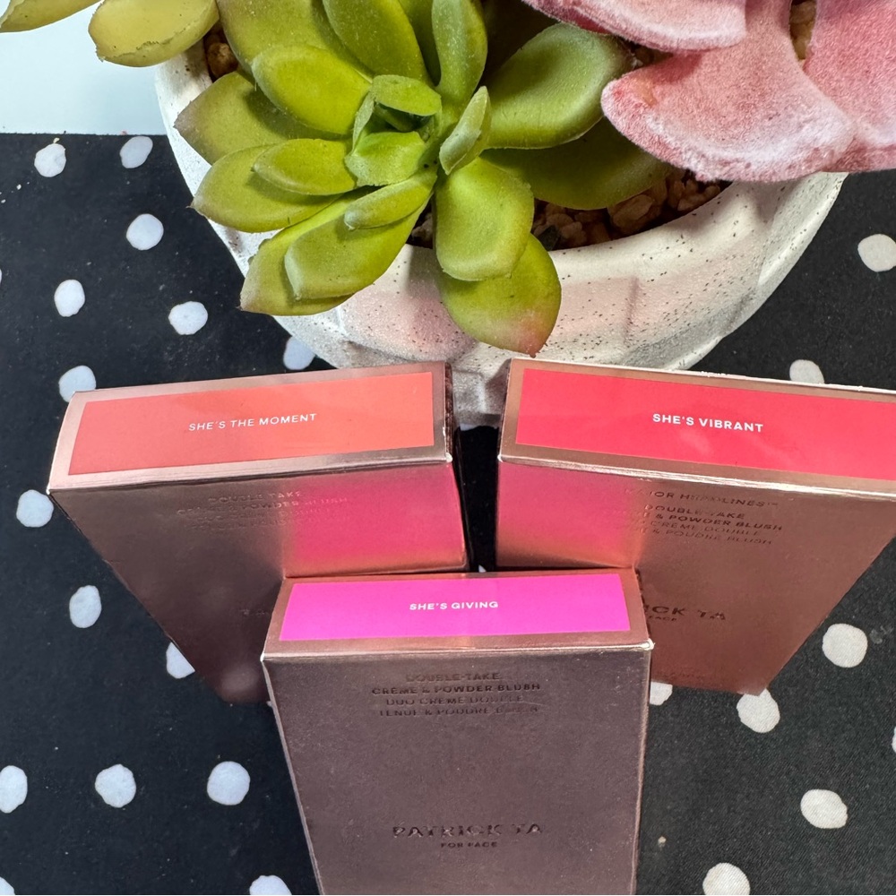 Patrick Ta Trio Blush Set & Brush - Picture 10 of 13